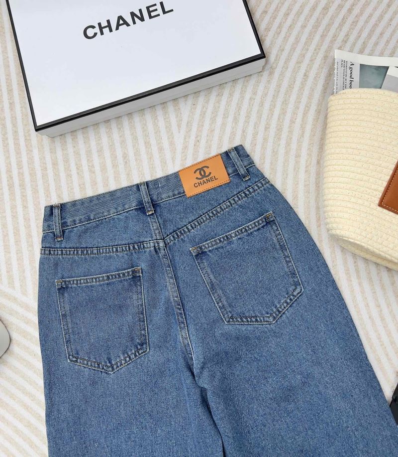 Chanel Jeans